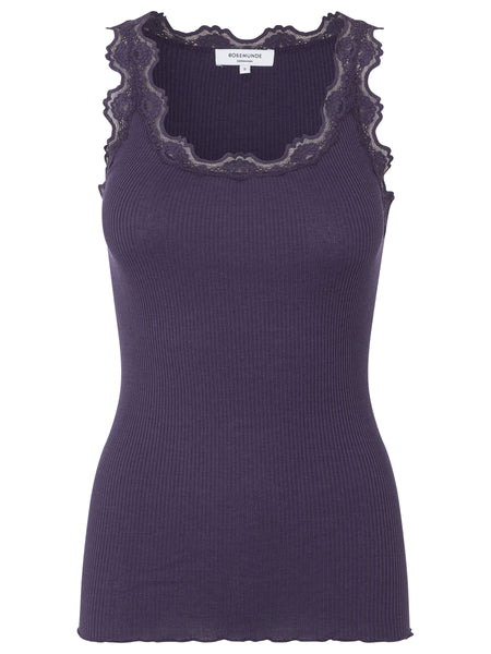 002 Rosemunde Camisole longue dentelle dans le haut