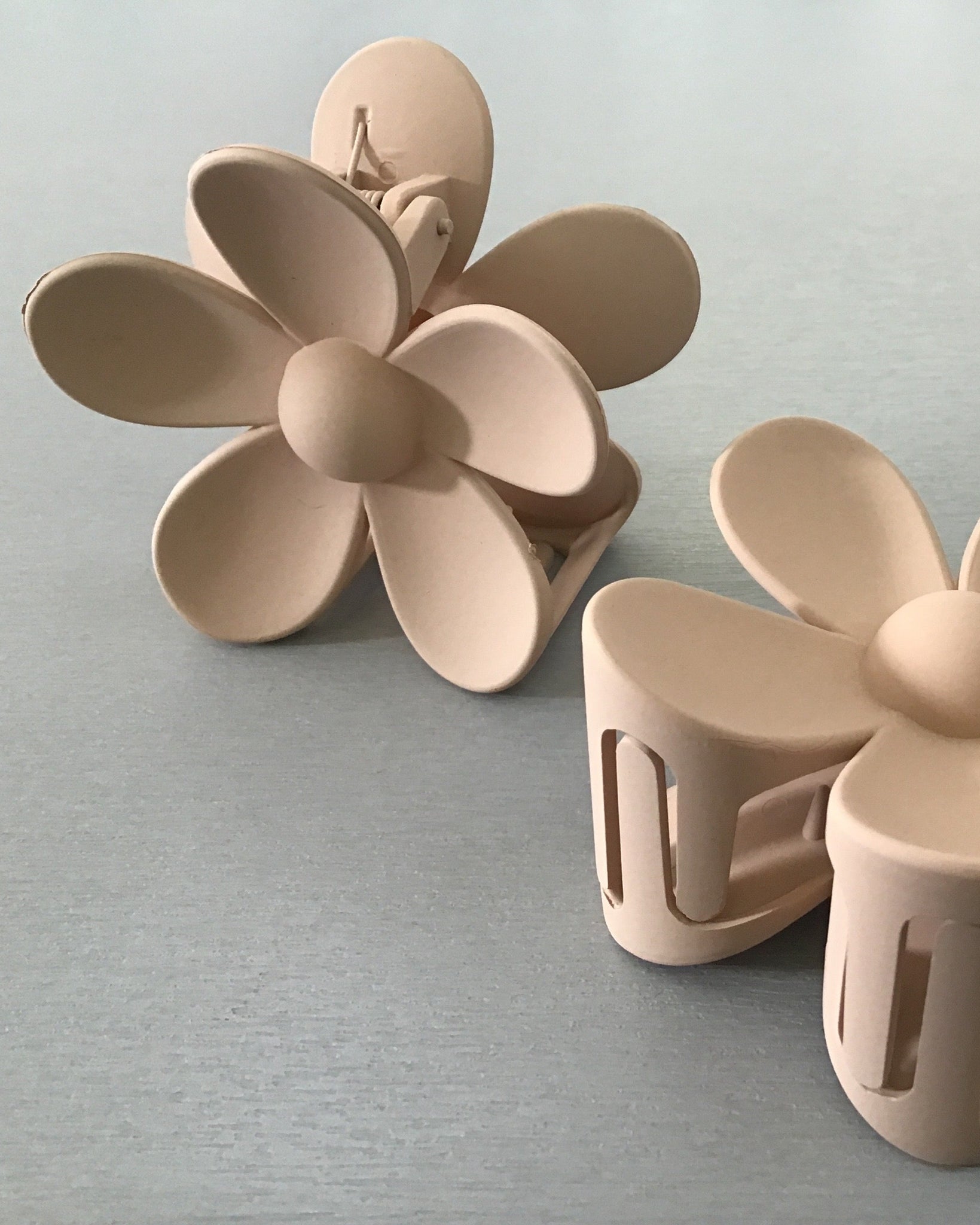 265715 L’Actuel pince cheveux fleur