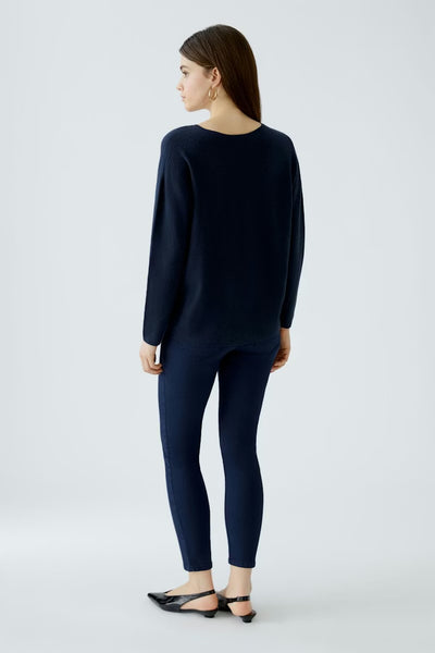 382016 Oui chandail col V