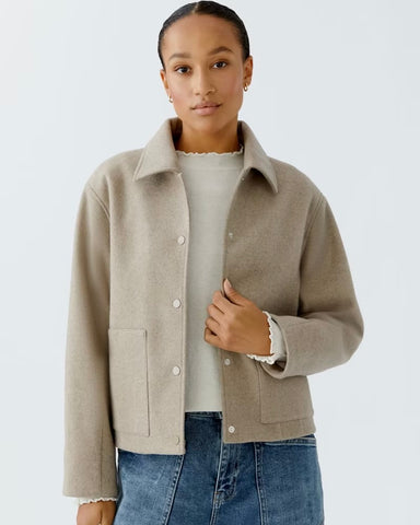 364925 OUI Jacket court  taupe avec poches appliquées