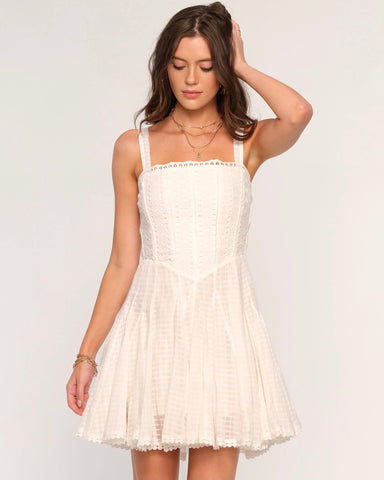327115 Heartloom robe May blanc cassé
