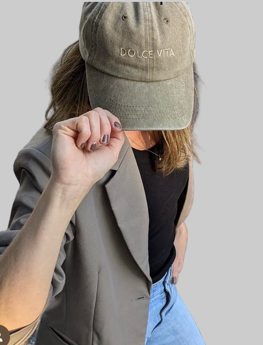 338625 L’ACTUEL casquette Dolce Vita