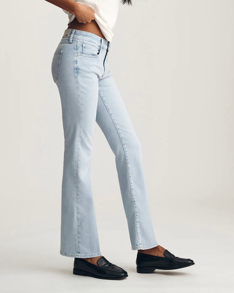 384916 Mavi jean bootcut VICKY