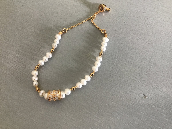 403426 L’ACTUEL bracelet or blanc et perles d’eaux douces