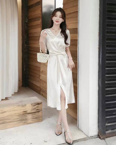 353925 L’Actuel robe satinée