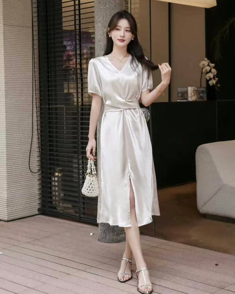 353925 L’Actuel robe satinée