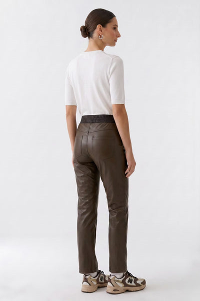 412626 Oui pantalon cuir végan