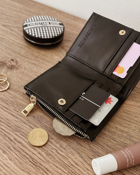 416426 LOUENHIDE Lily Woven Wallet