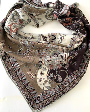 391825 Sang can si Foulard soie laine et cachemire réversible