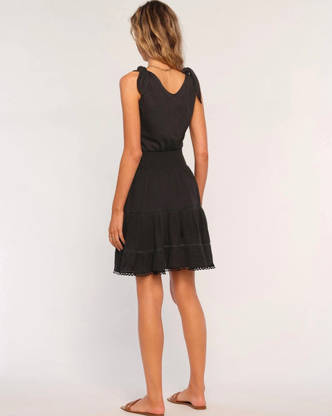 327015 Heartloom robe Larue noire