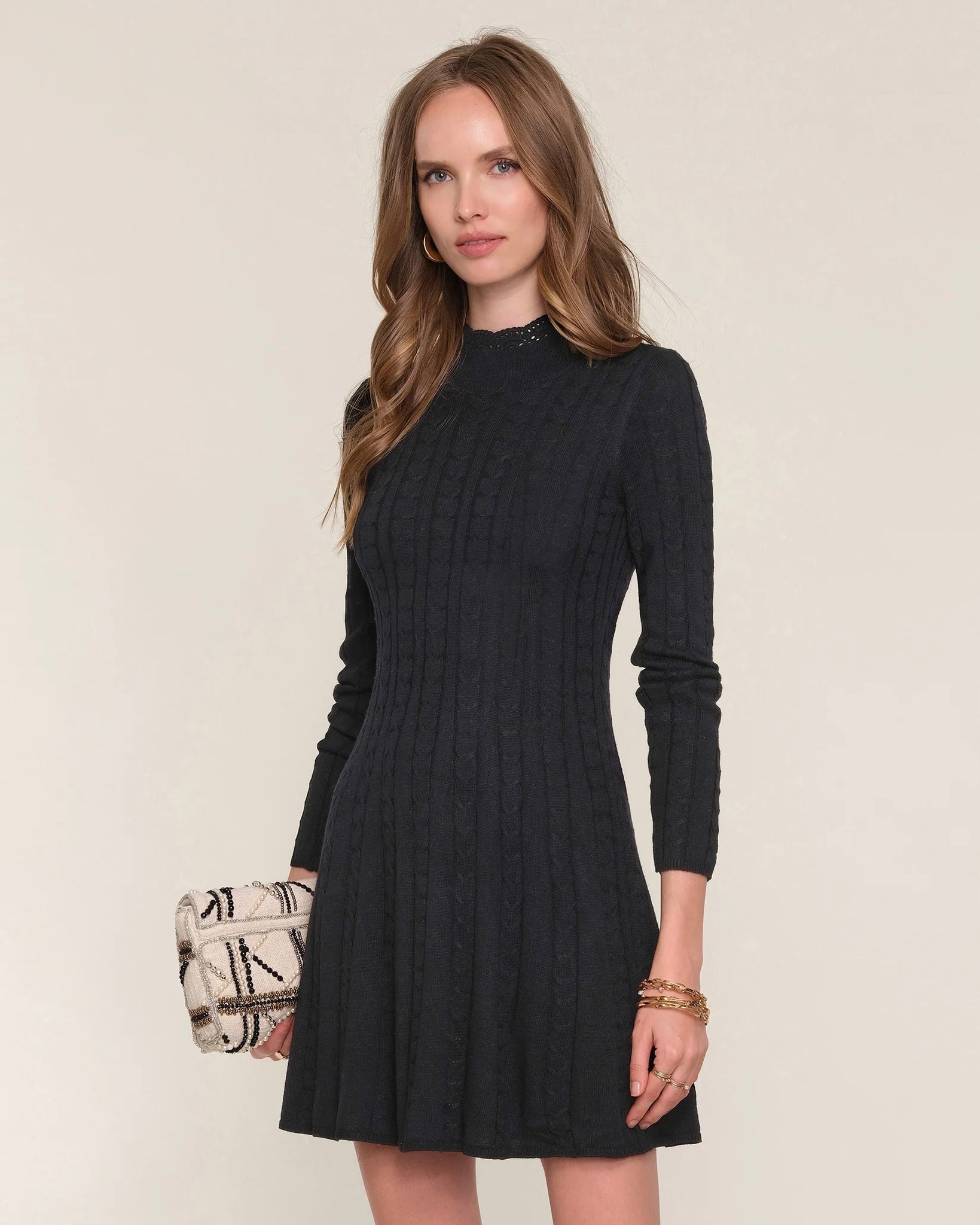 390325 Heartloom robe Skye noire