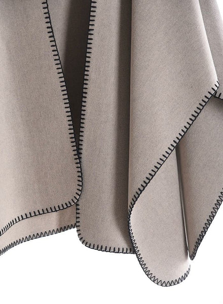 396225 L’Actuel cape beige surpiqûres noires