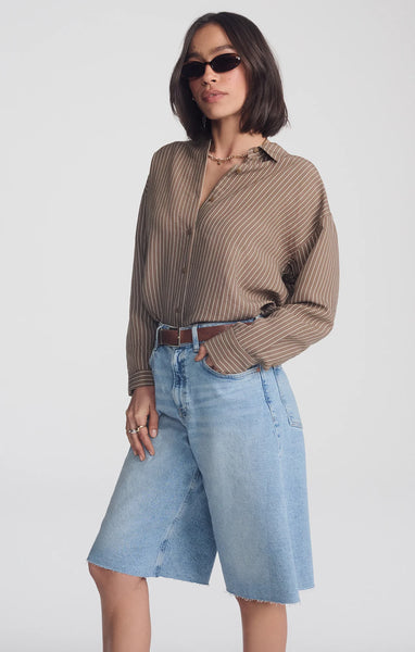 402616 Mavi bermudas AKIRA