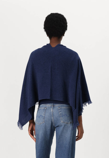 427526 Repeat poncho