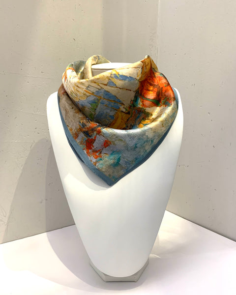 391225 Sang can si carré de soie