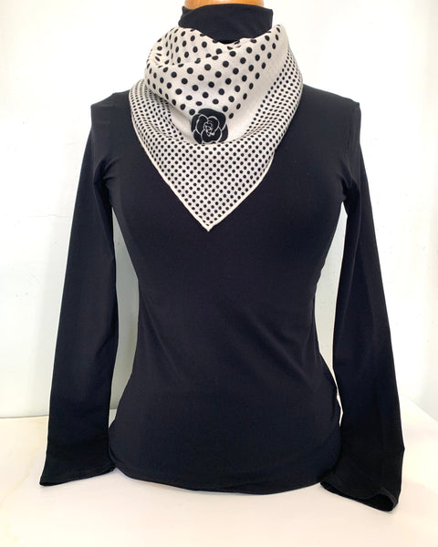 391625 San can si  foulard laine et soie réversible