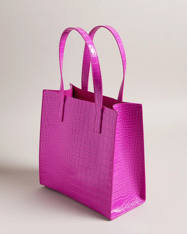 575823 Ted Baker, petit tote bag effet croco couleur rose.