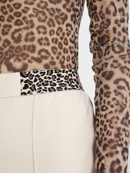 262215 Marccain pantalon cigarette crème détail léopard