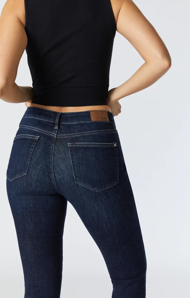 560323 Mavi jean Kathleen Slim boyfriend