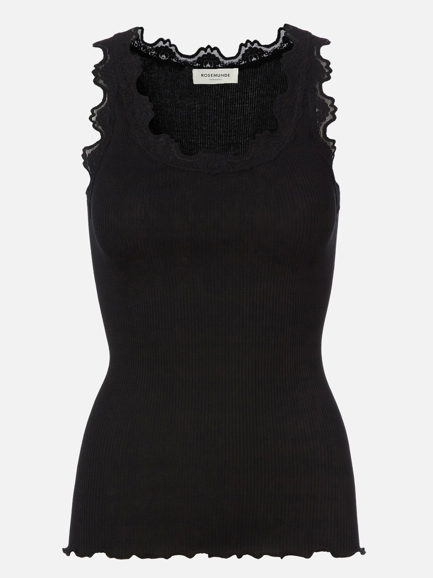 004 Rosemunde camisole courte dentelle dans le haut