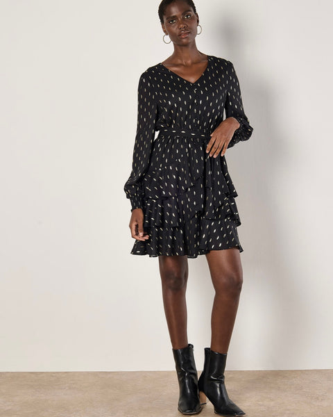 396925 Apricot robe noire à pastilles dorées