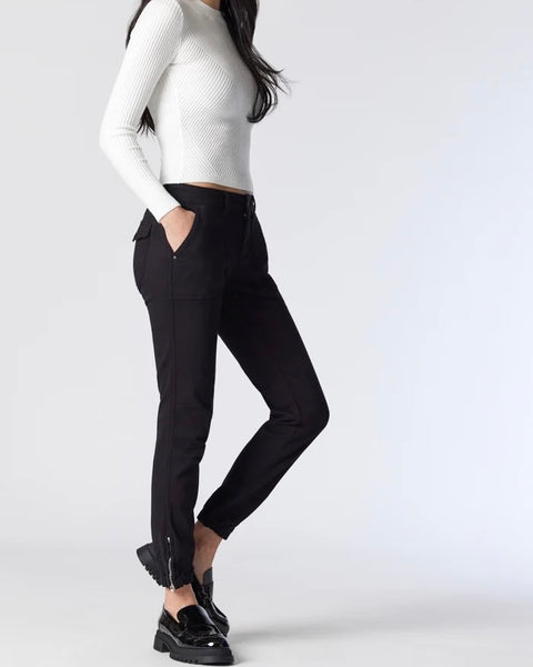344425 Mavi Ivy cargo black twill