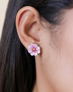 324015 FRANCK HERVAL Boucle d’oreilles marguerite rose