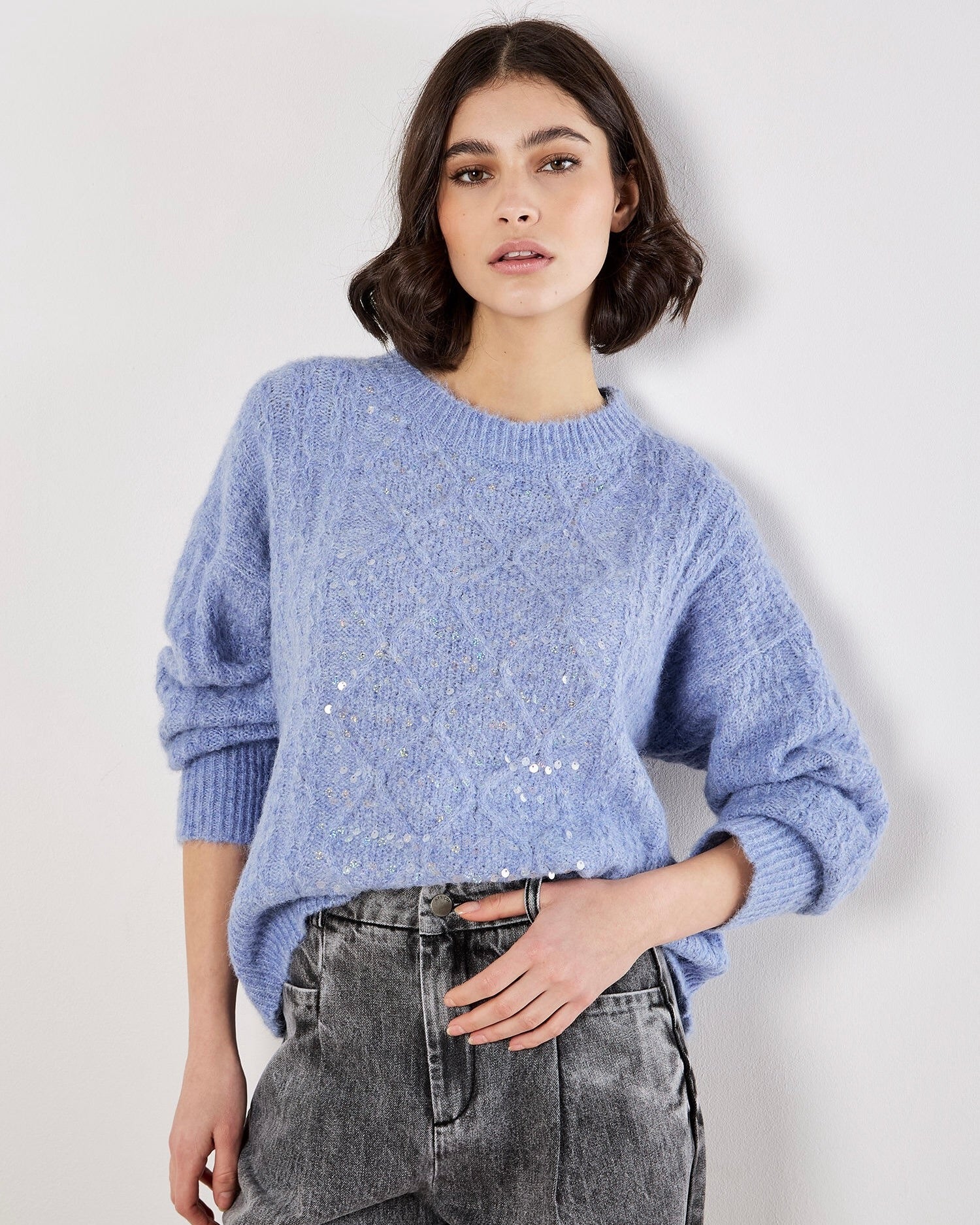 386525 Apricot pull ciel avec paillette