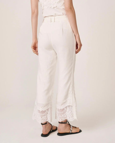 396016 pantalon blanc avec dentelle