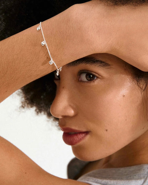 388725 Pilgrim bracelet chaîne pendentif coeur ALAIA