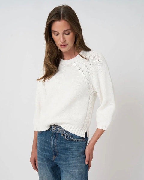 349916 Tricot blanc