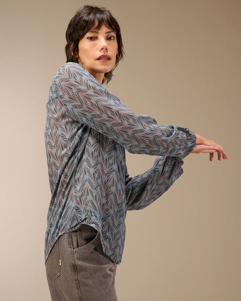 373125 Nile blouse chiffon bleue à motifs