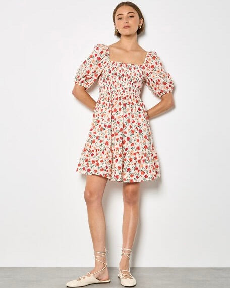 351816 Apricot robe fleurie nid d’abeille