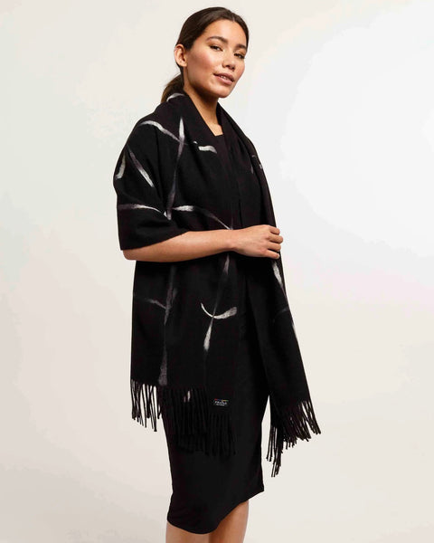 393325 Fraas foulard noir et ligne gris bleu