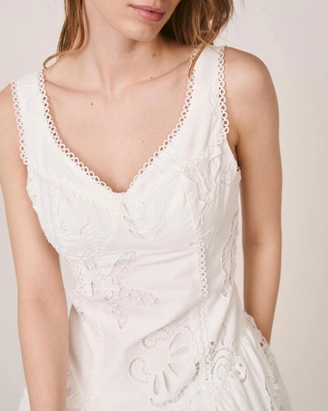396216 robe blanche broderie anglaise