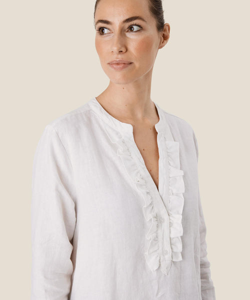 499813 Masai blouse lin blanche