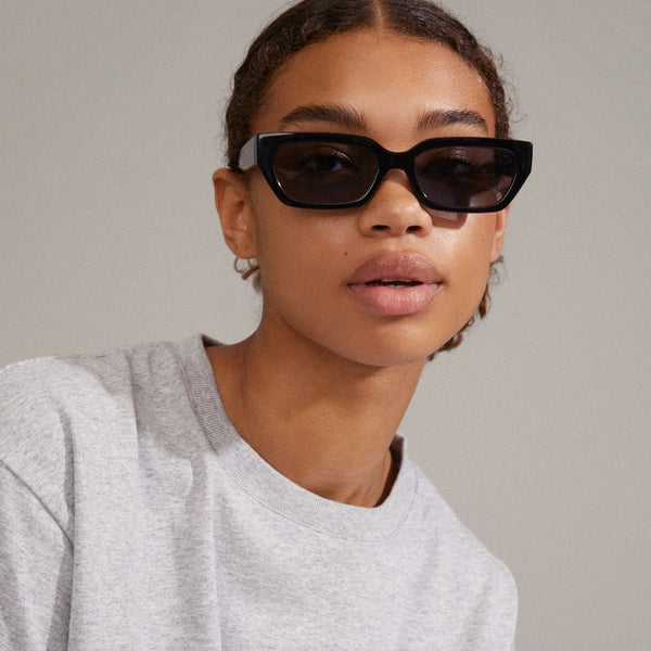 542813 lunette soleil noire