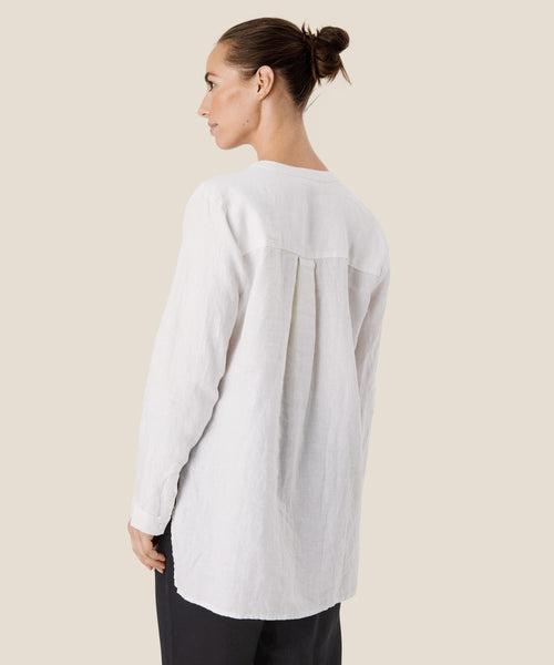 499813 Masai blouse lin blanche