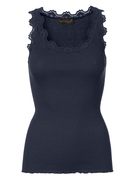 002 Rosemunde Camisole longue dentelle dans le haut