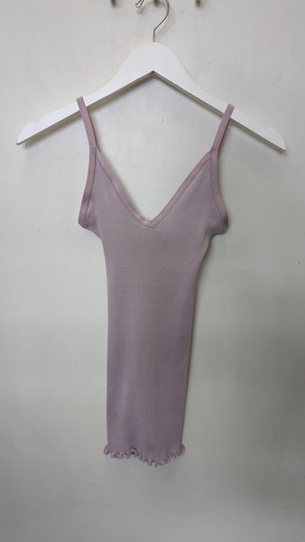 003 Rosemunde Camisole col en v