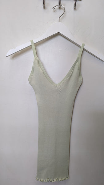 003 Rosemunde Camisole col en v