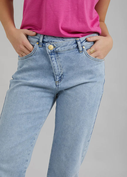 499313 Coster jean droit taille asymétrique