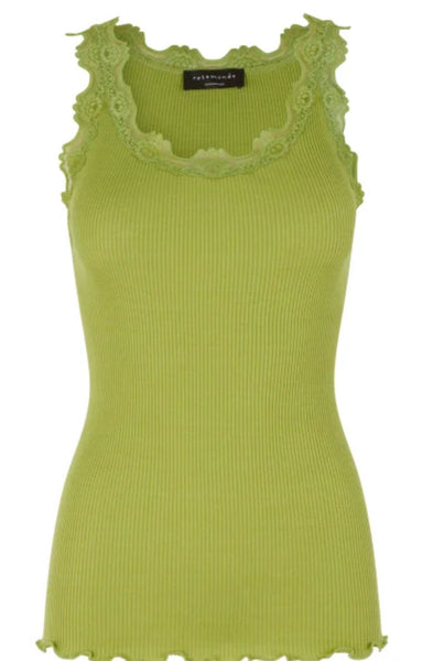 002 Rosemunde Camisole dentelle dans le haut